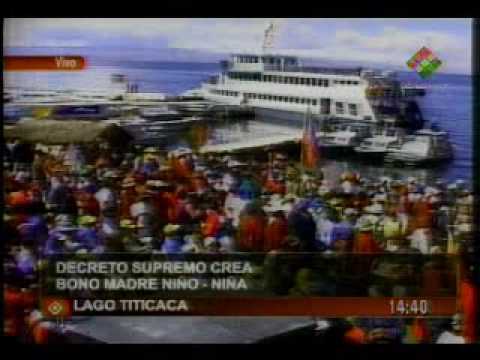 Evo Morales anuncia bono Madre, nio, nia - isla del Sol - Copacabana Lago Titicaca Abril 2009