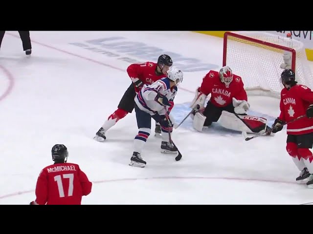 Alex Turcotte opens the scoring for USA!