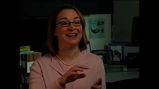 A Gradual Release of Responsibility
Dr. Nell Duke describes the “gradual release of responsibility” instructional approach to reading instruction, which involves explicit modeling and opportunities for guided practice leading to students’ independent use of a particular skill or strategy.
(From Doing What Works at WestEd-Content was developed by the Innovation Studies Program at WestEd in partnership with American Institutes for Research and RMC Research Corporation. This project has been funded at least in part with Federal funds from the U.S. Department of Education under contract numbers ED-PEP-11-C-0068 and ED-04-CO-0060/0003. The content of this publication does not necessarily reflect the views or policies of IES or the U.S. Department of Education nor does mention of trade names, commercial products, or organizations imply endorsement by the U.S. Government.) A Gradual Release of Responsibility