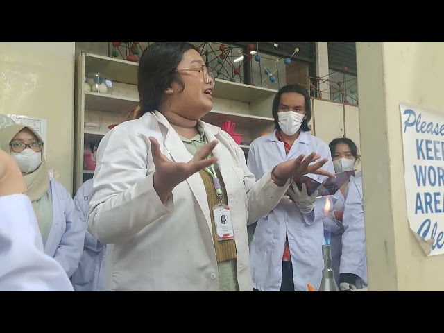Pembakaran Bunsen - Teknik-Teknik Laboratorium Kimia Dasar Universitas Indonesia 2024 class=