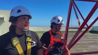 Conectados con la mujer trabajadora.