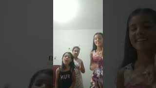 Vai Mostra O Peitinho Para Mim