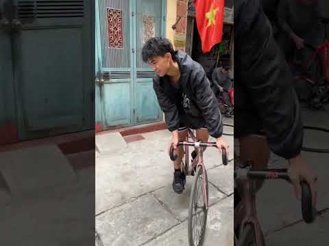 Video: Adidas đi off-road với việc phát hành Giày đạp xe Gravel