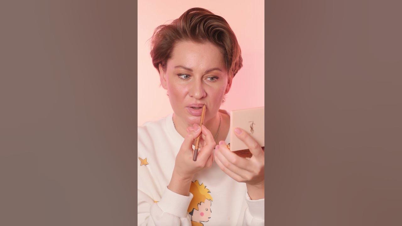 Как увеличить губы ( карандаш make up forever 506 endless cacao) - YouTube