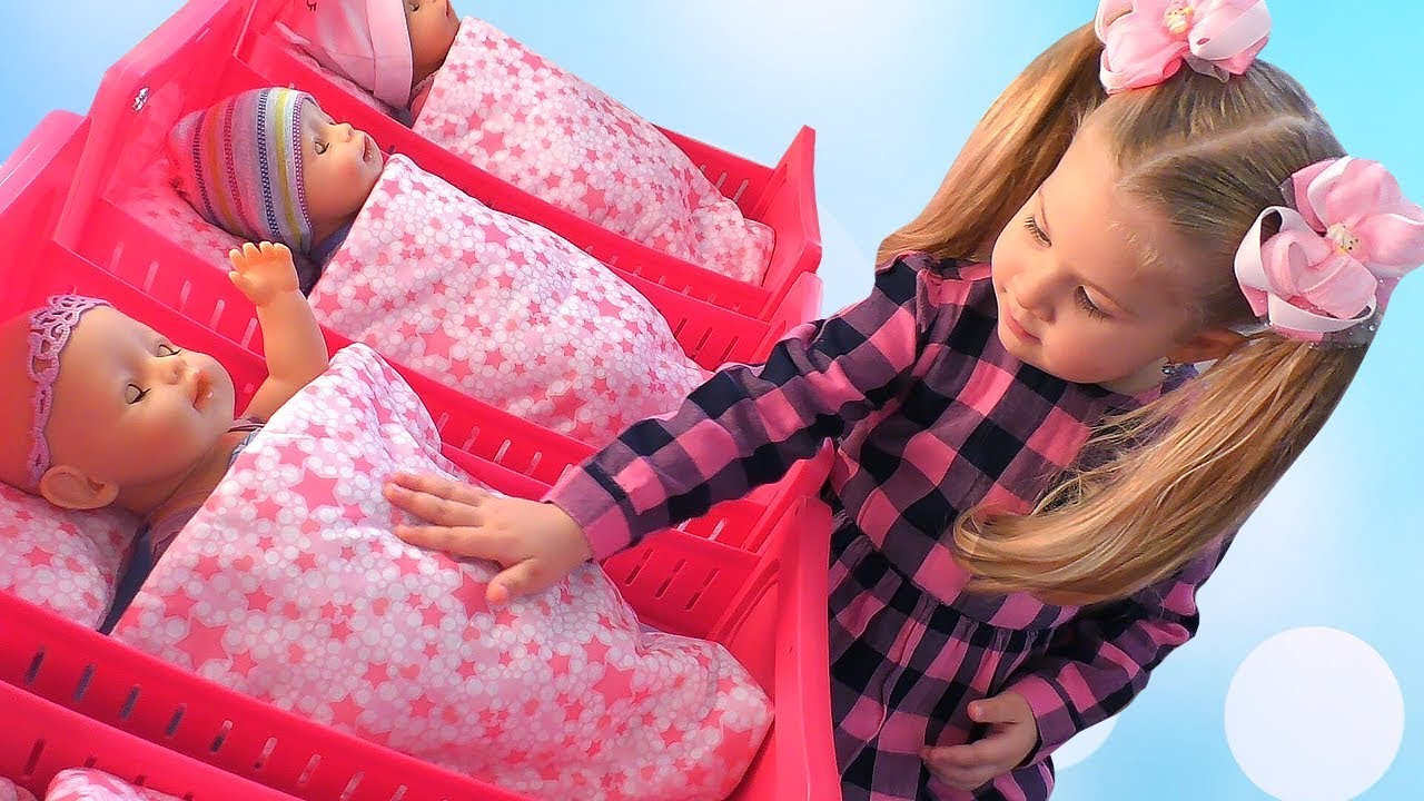 Download Diana pretend play with Baby Dolls and girl toys