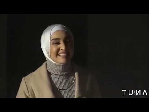 اصابك عشق هلا رشدي