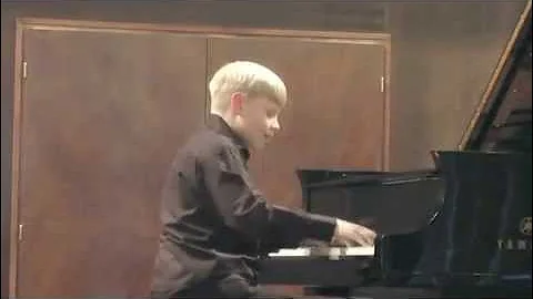 Alexandr Malofeev -- F. Liszt.  Hungarian Rhapsody...