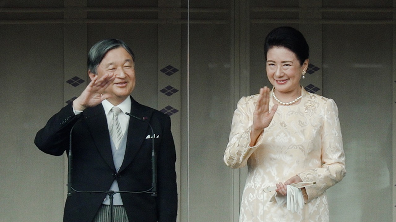 天皇陛下６６歳「皆さんの幸せ祈る」　一般参賀、悠仁さま初出席　皇居