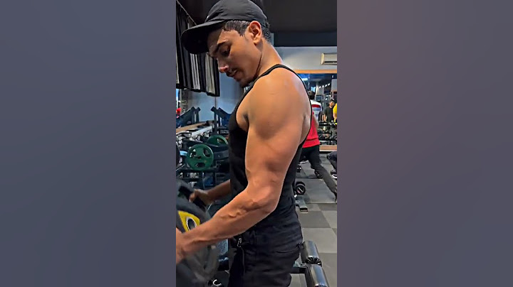 what's my bicep size? Comment kro #shorts | Anant rastogi