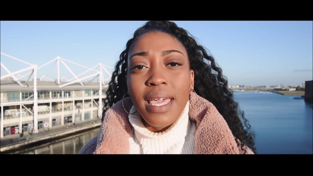 Mira Speedometer - We Gave Up Too Soon featuring Vanessa Jamie en YouTube