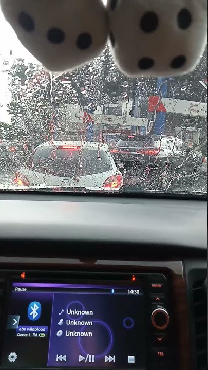 story wa mentahan vidio ngantri di SPBU, nyetir mobil pajero sport |[ Buih jadi permadani