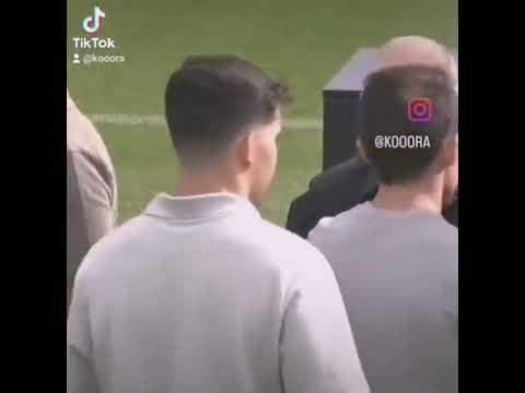 لحظة بكاء البرتغالي جواو فيليكس أثناء تقديمه كلاعب جديد لبرشلونة