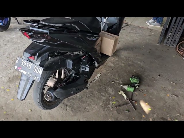 KNALPOT HONDA VARIO 150 STANDAR RACING SUARA PESANAN KONSUMEN BY SKR RACING EXHAUST class=