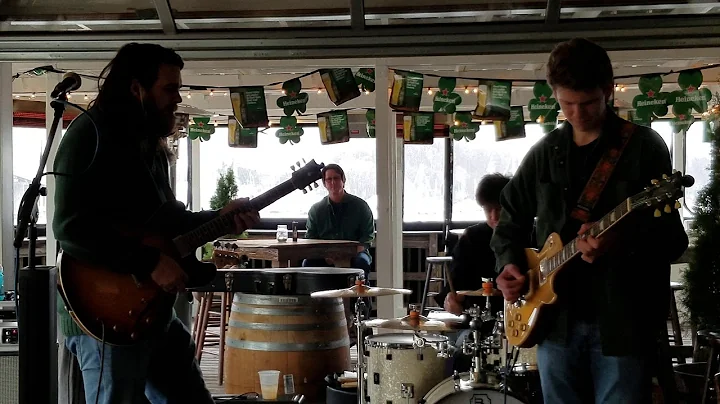 Shane Tripp & Borderline Blues Band covering Allma...