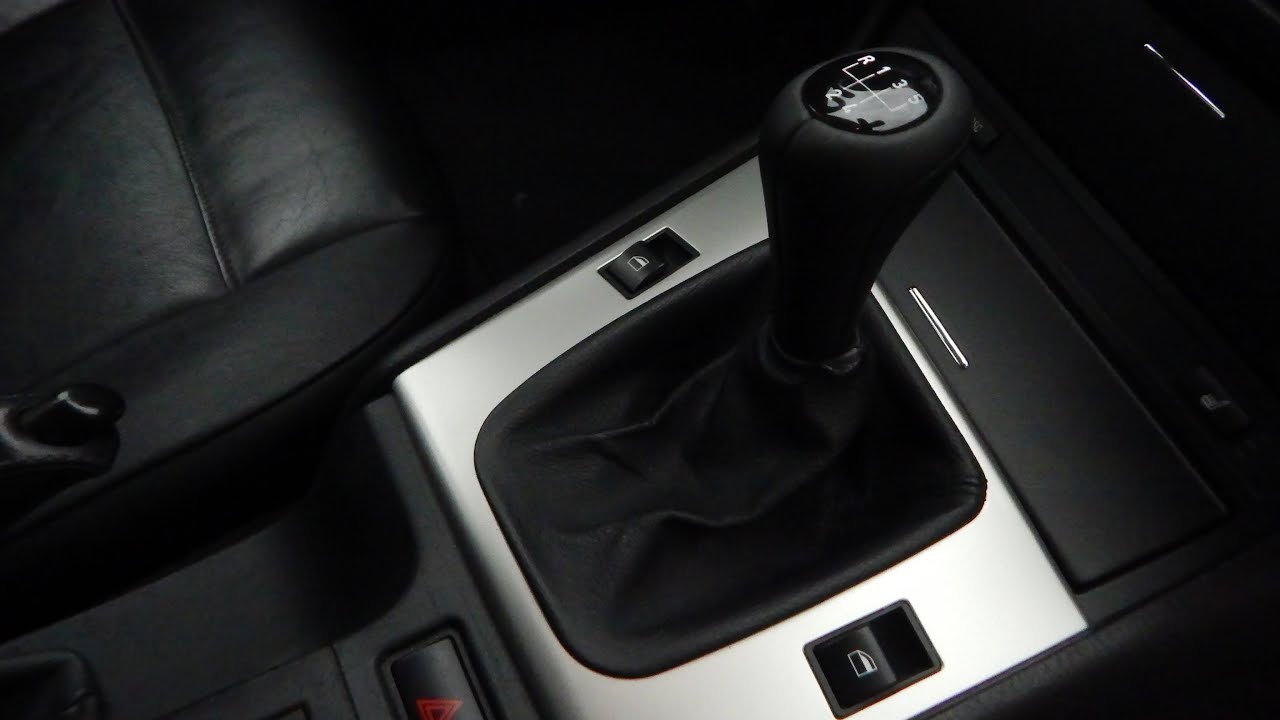 AUTOtorial - BMW E46 Scheinwerfergläser/Streuscheibe wechseln