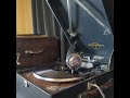 伊藤 久男 ♪彈雨を衝いて♪ 1937年 78rpm. Columbia Model No G - 241 phonograph