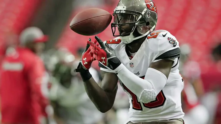 Former NFL receiver Mike Williams dies at age 36 after more than a week in intensive care