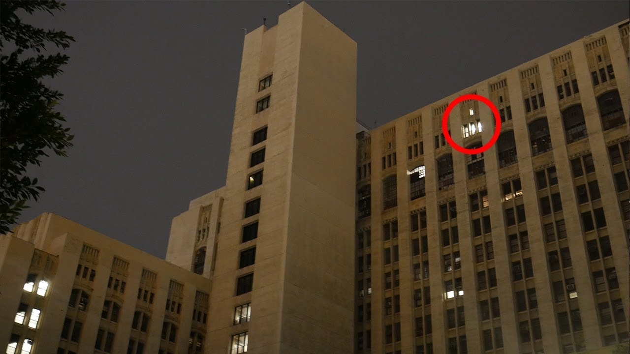 Creepy Abandoned Hospital with Power! (Found Fresh Blood)