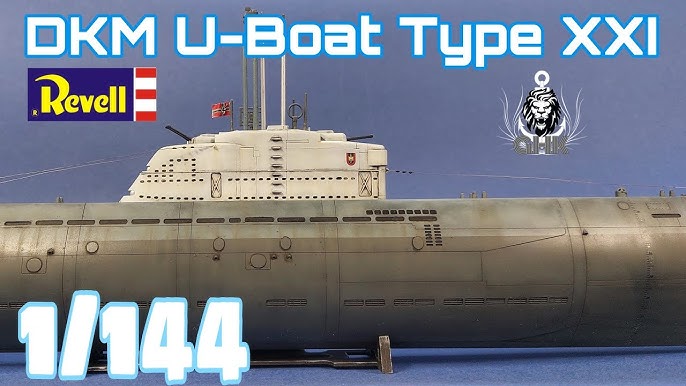 U-Boot XXVII-B: maquette de bateau de guerre navigant