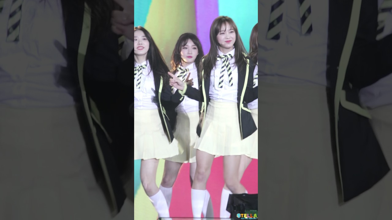 170114 I.O.I(아이오아이) 김세정-Hold Up(잠깐만) + Very Very Very(너무너무너무) + Dream Girls(드림걸스)/Golden Disc Awards