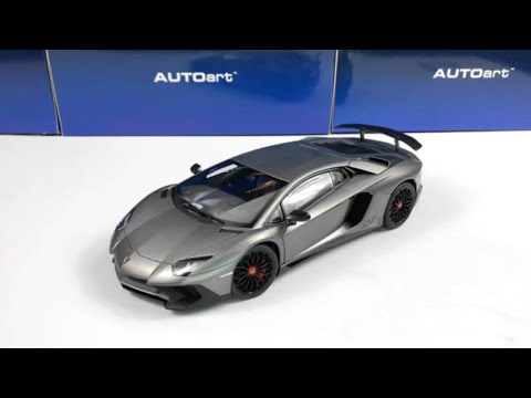 Lamborghini Aventador LP750-4 SV (2015) 1:18 AutoArt: Exclusive
