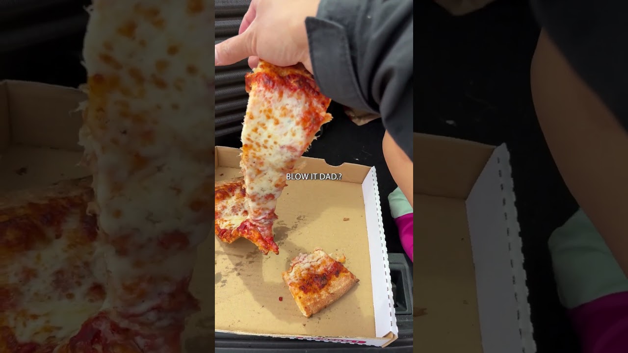 Why Most Pizza Shops Use This Cheese #itspizzatime #pizzapie #food #pizzalover #foodie #pizza