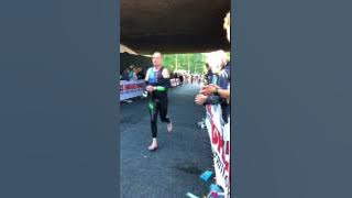 Johan simmar och växlar till cykel Ironman Maastricht 6/8-17