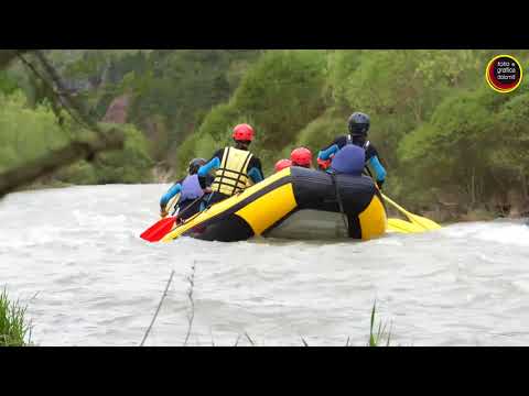 Video: Come Fare Rafting Lungo Un Fiume Di Montagna