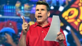 Information 'NFL RedZone' host Scott Hanson evacuates studio on live TV as alarm sounds. Update