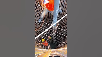 Concrete pouring process of bridge pier across sea- Good tools and machinery make work easy