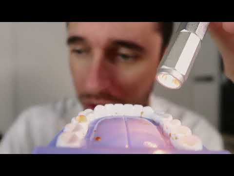 ASMR DENTISTA LOUCO LIMPANDO SEUS DENTES