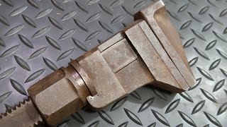 Bemis & Call 21" Railroad Wrench Review