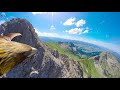 In volo con un'aquila sulle Dolomiti (4K)