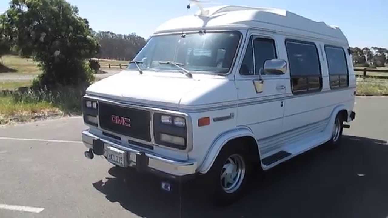 1992 White GMC Vandura Custom 