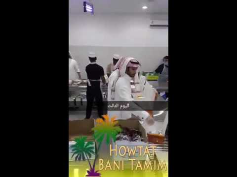 تجهيز وجبات برنامج تفطير الصائمين لليوم الثالث