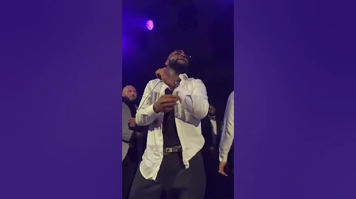 David getting ready to shut down pastor Tobi birthday party #davidoofficial #concert