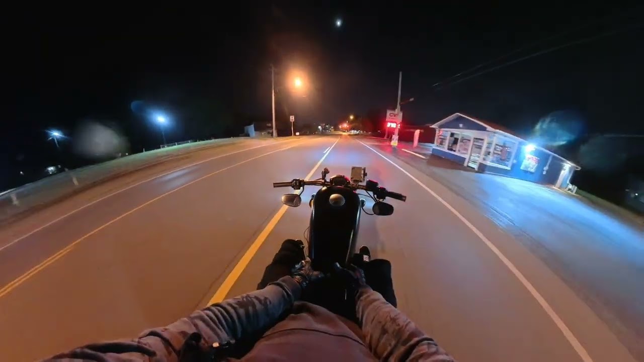 Ride with me in danger city. Harley Davidson Sportster Iron 883.