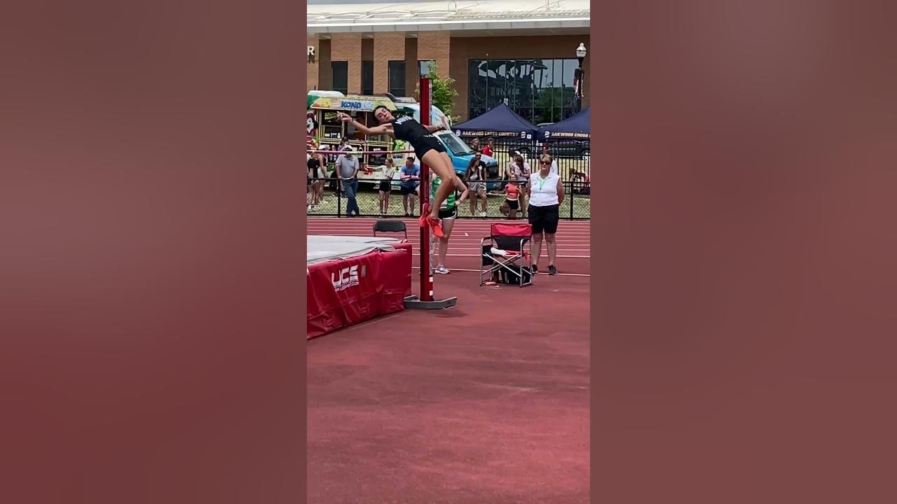 Midview’s Alexis er wins the D1 high jump state title after clearing