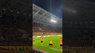 SG Dynamo Dresden | KBlock mit neuem Liedtext 🖤💛🔥 #dynamodresden #1953