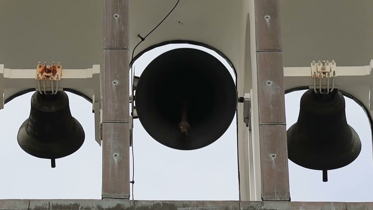 Tarnowskie Góry - Dzwony kościoła pw. Matki Bożej Królowej Pokoju