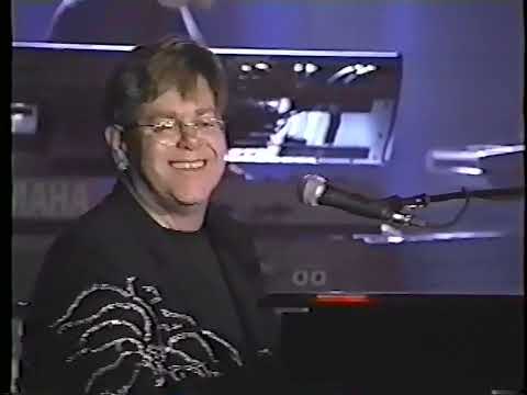 Elton John - Philadelphia Freedom  - Live in Las Vegas 12-31-1999 [60FPS]
