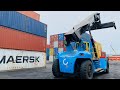 See how smart the reachstacker operates