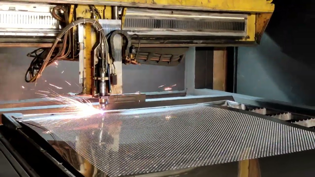 Резка сита по технологии Fly cut