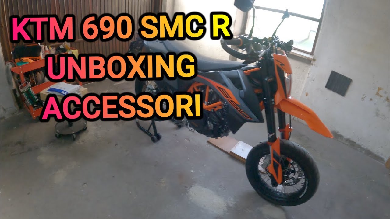 KTM 690 SMC R 2021 - UNBOXING ACCESSORI 