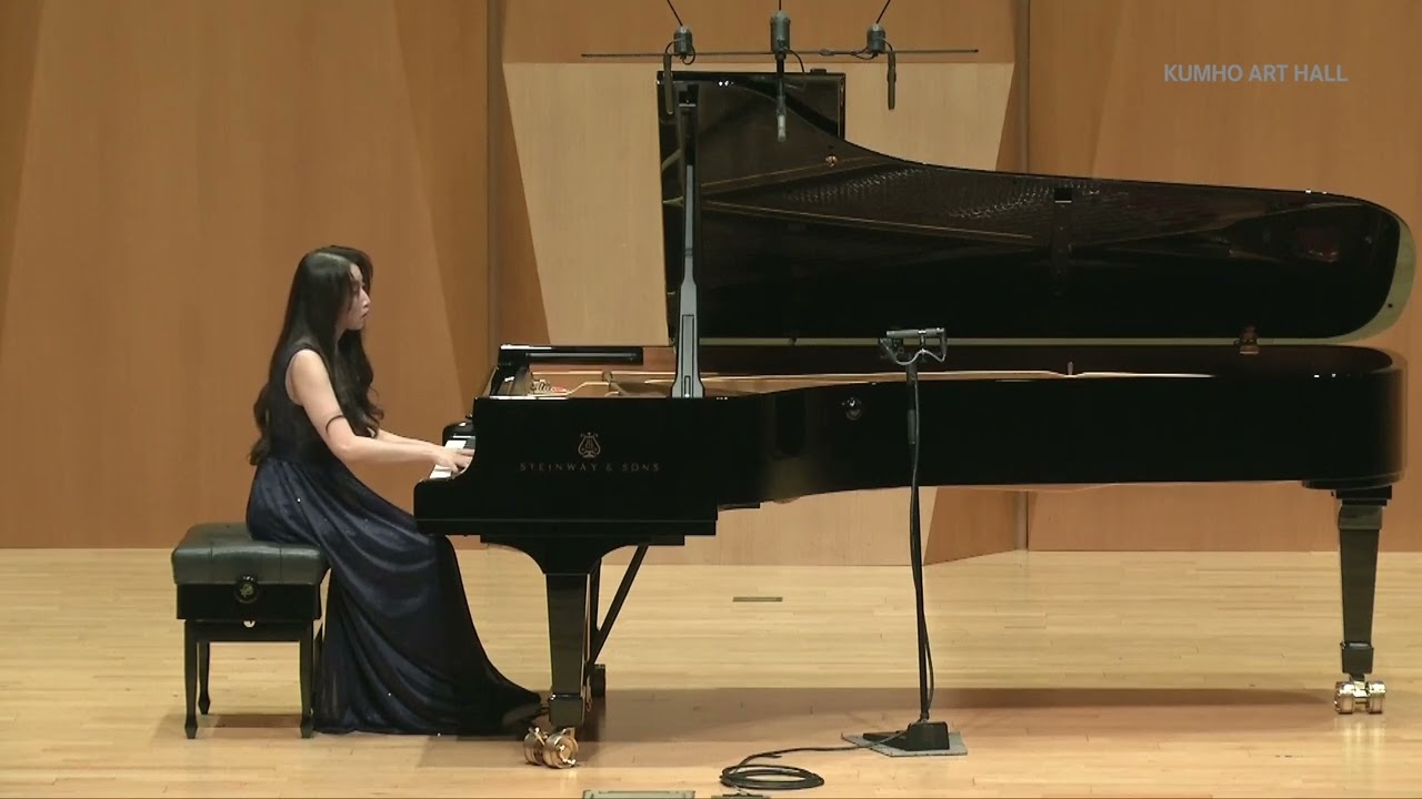Ye-Eun Kim/ F. Liszt - Après une lecture du Dante: Fantasia quasi Sonata
