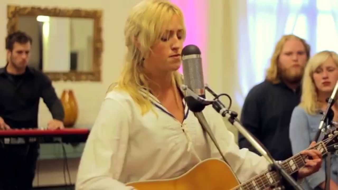Sailor - live-  Justine Vandergrift - The Northern Sessions HD