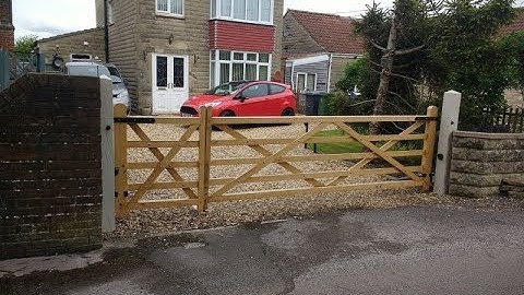 DIY Electric gate kit, ,with manual AND automatic pedestrian gate