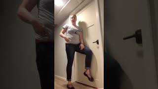 Single leg supported hip hinge
