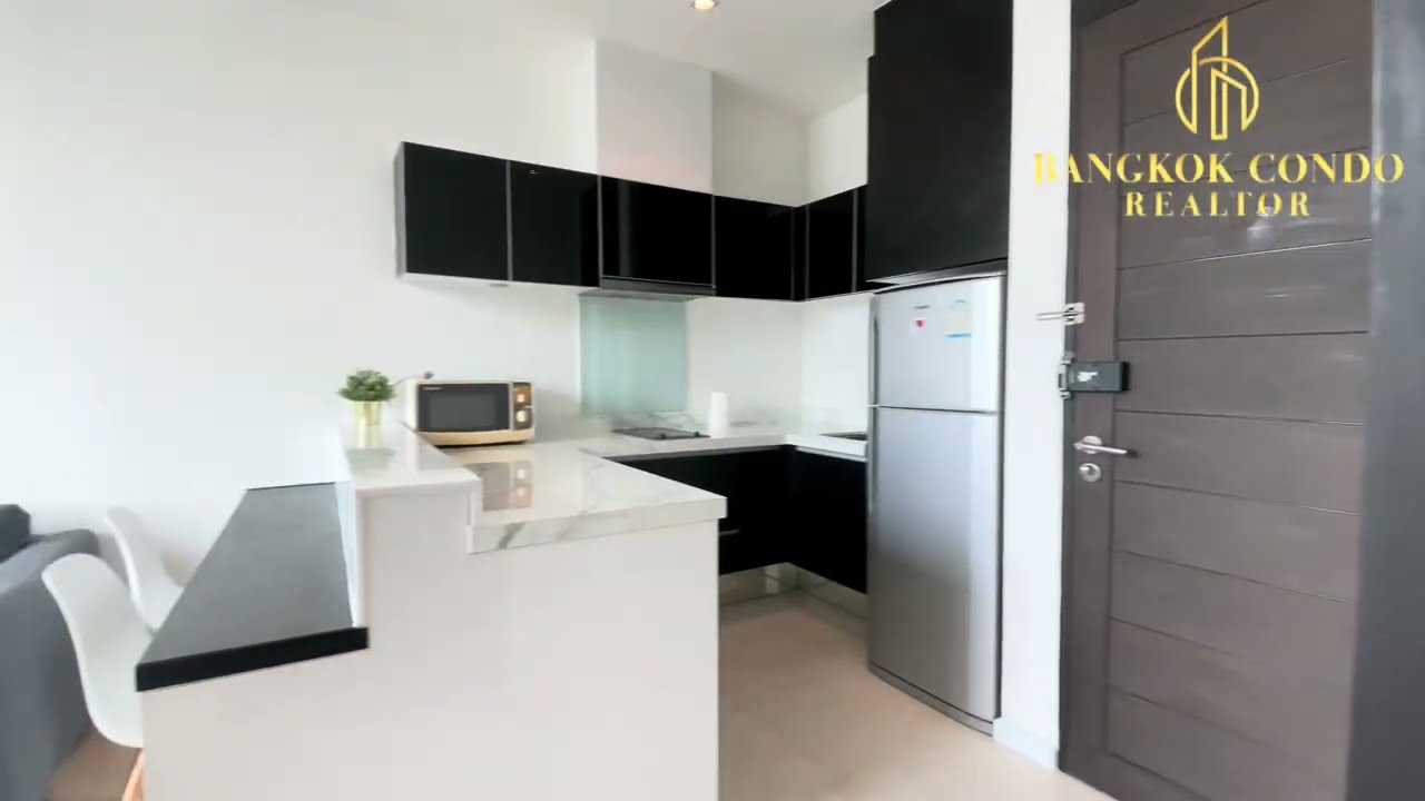 Eight thonglor residence condominium