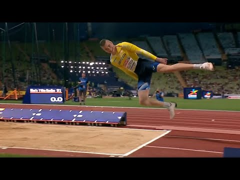 Funny moment in sports - Jesper Hellstrom Triple Jump - Munich 2022